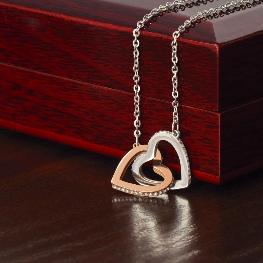To My Extraordinary Girlfriend - Interlocking Hearts Necklace | Green