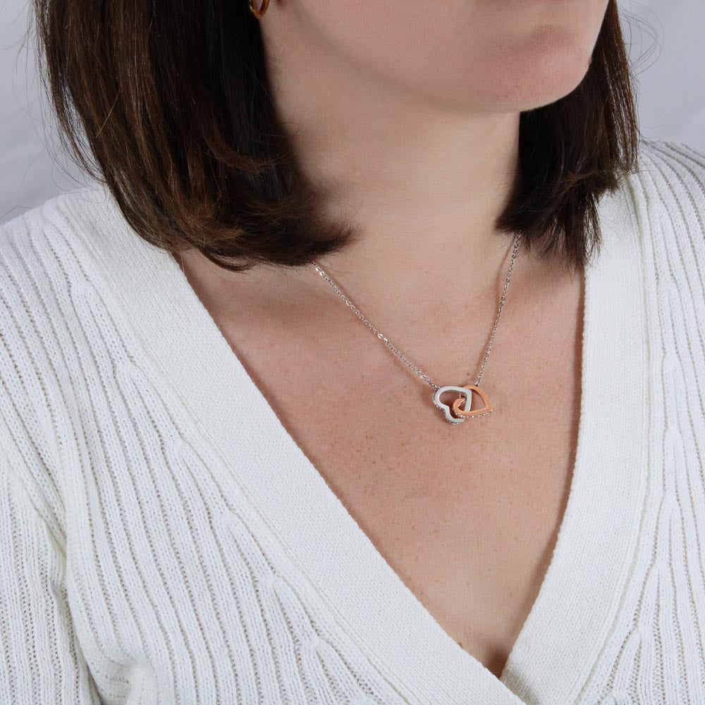 To My Extraordinary Girlfriend - Interlocking Hearts Necklace | Green